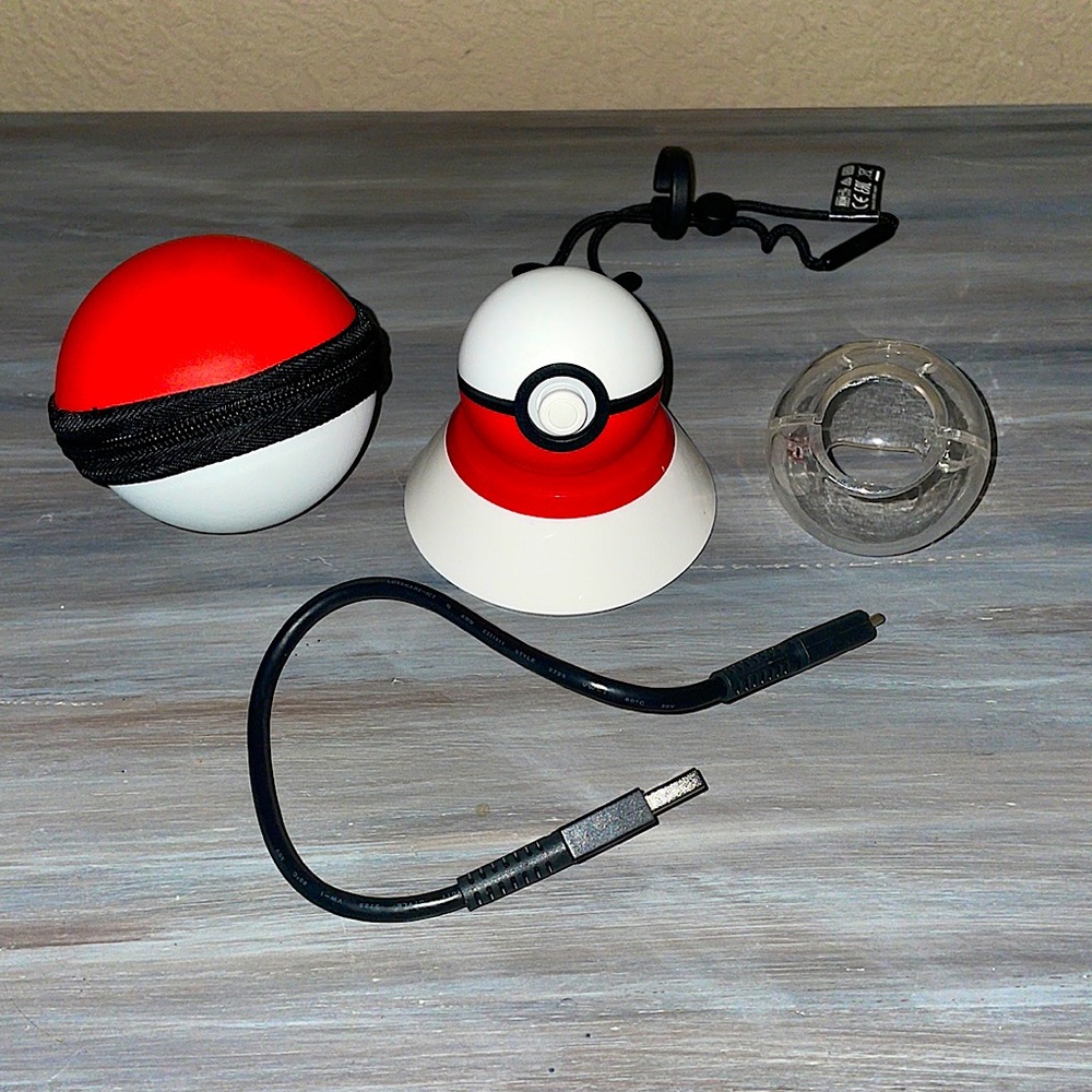 Pokémon Poke Ball Plus for Nintendo Switch